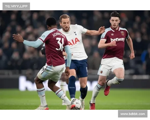 范德文凭借制胜进球荣膺热刺对西汉姆全场最佳球员称号